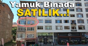 İzmit’in “SEMBOL YAMUK..!” Binasında “SATILIK” Daire Afişi